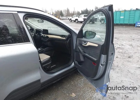 2022 Ford Escape Titanium Hybrid from USA, damaged, VIN 1FMCU9DZ4NUA96936